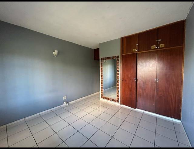 2 BEDROOM APARTMENT FOR SALE IN MARGATE